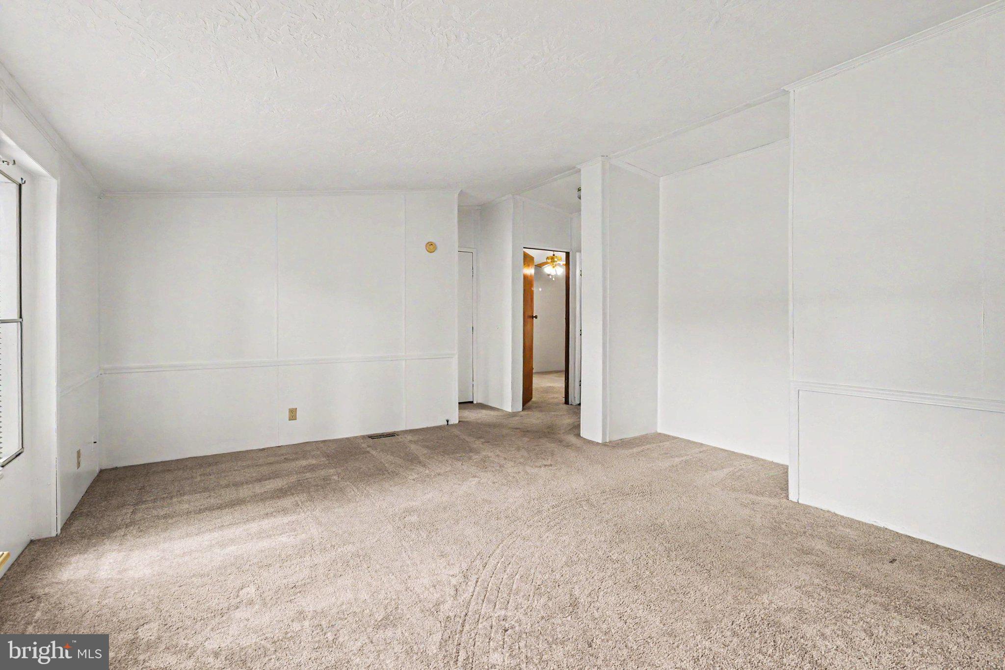 LITTLE HOLLYWOOD - Residential