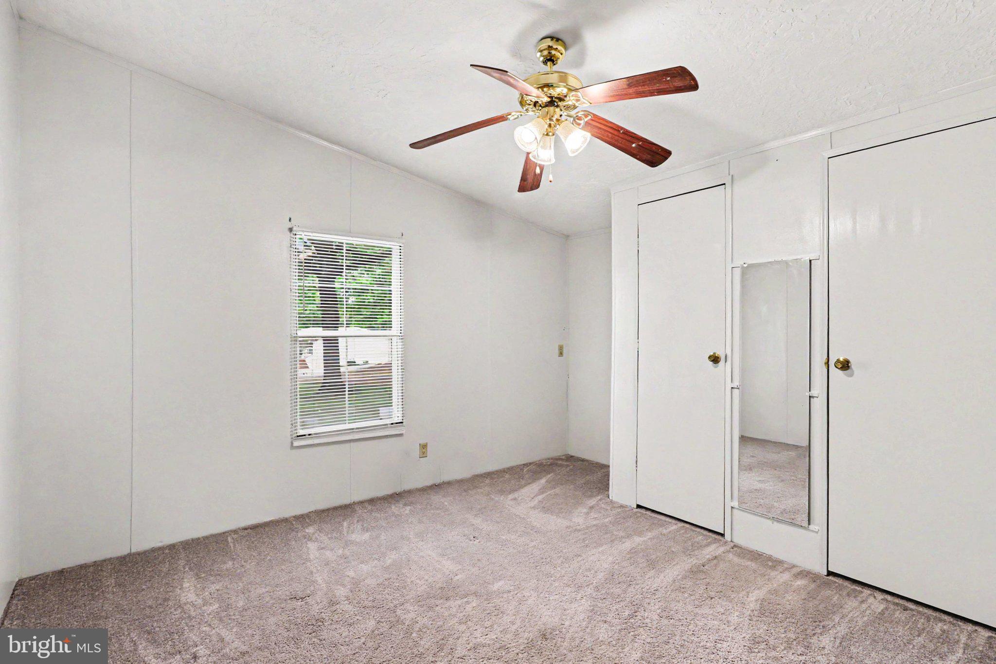 LITTLE HOLLYWOOD - Residential
