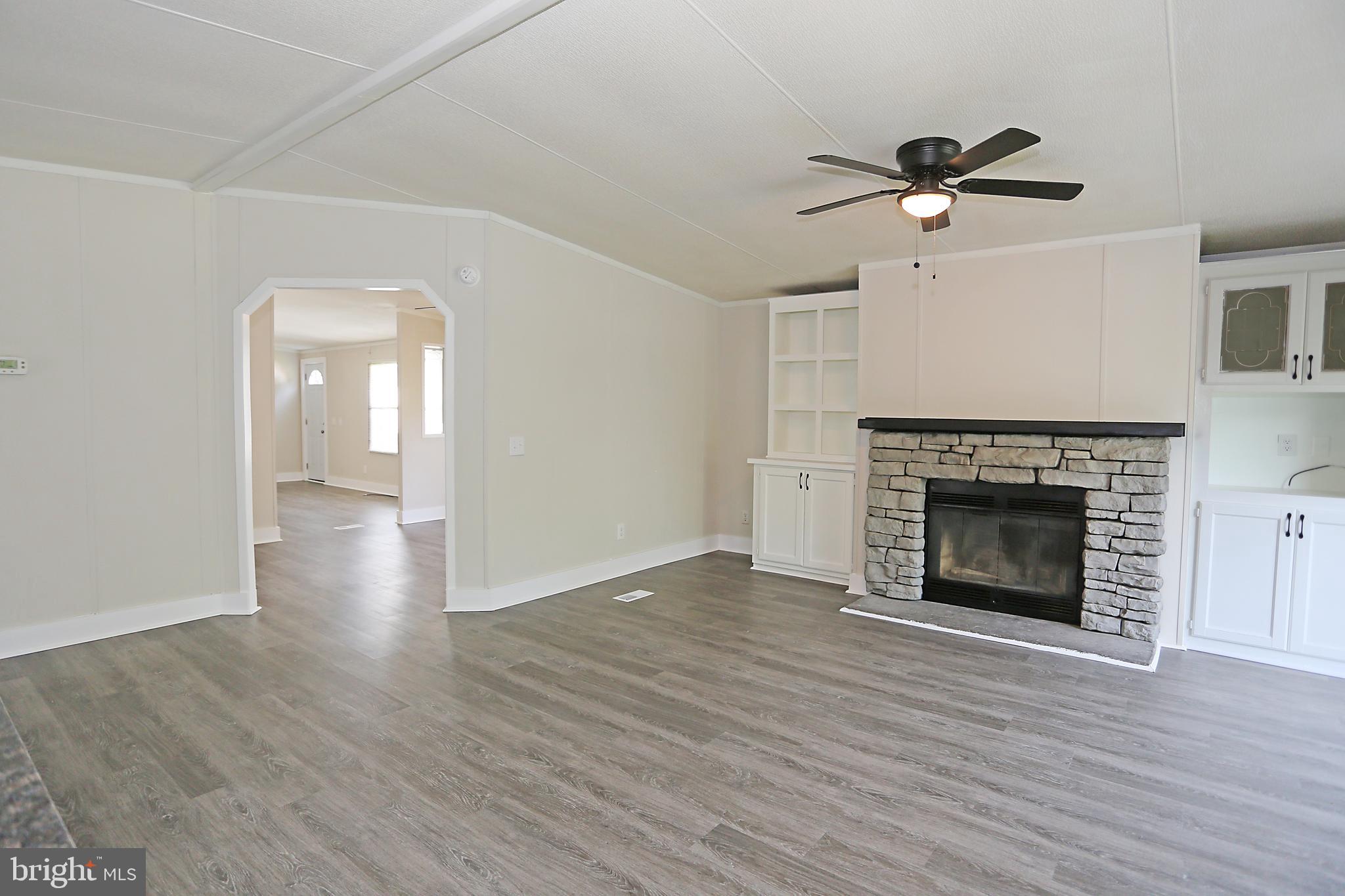 DARLINGTON MOBILE ESTATES - Residential