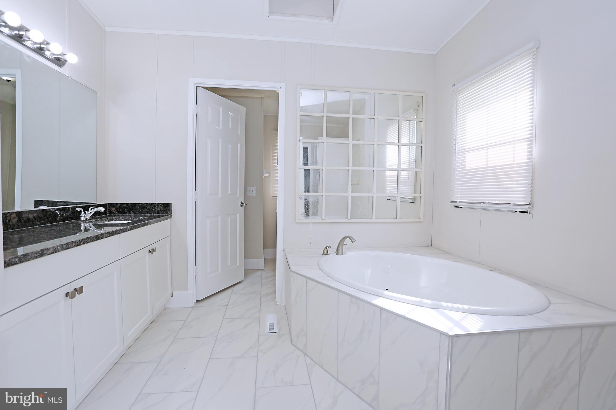 DARLINGTON MOBILE ESTATES - Residential