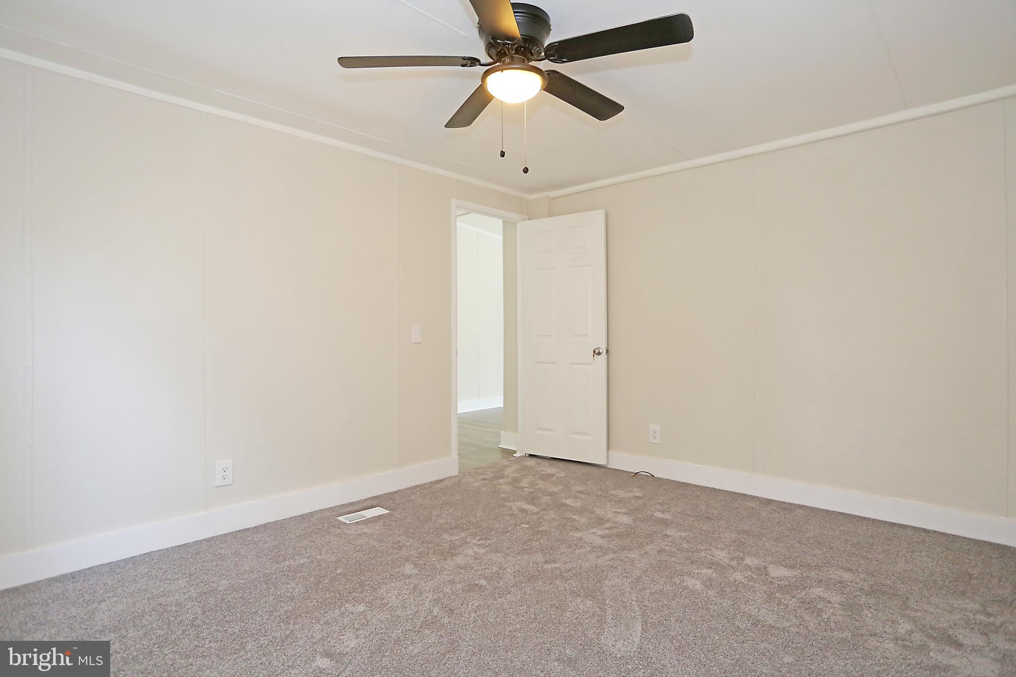 DARLINGTON MOBILE ESTATES - Residential