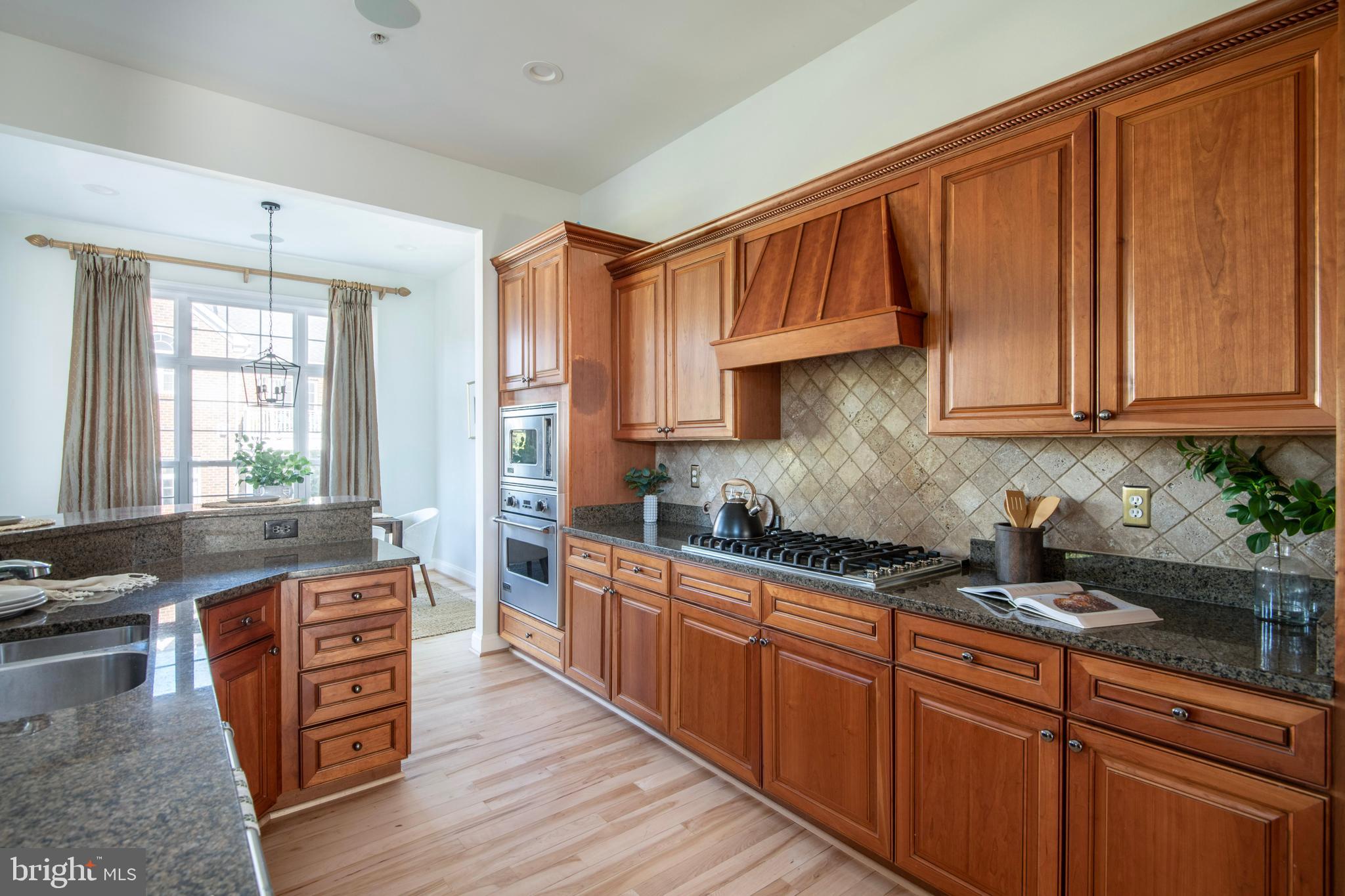 VINEYARDS OF ANNAPOLIS - Residential