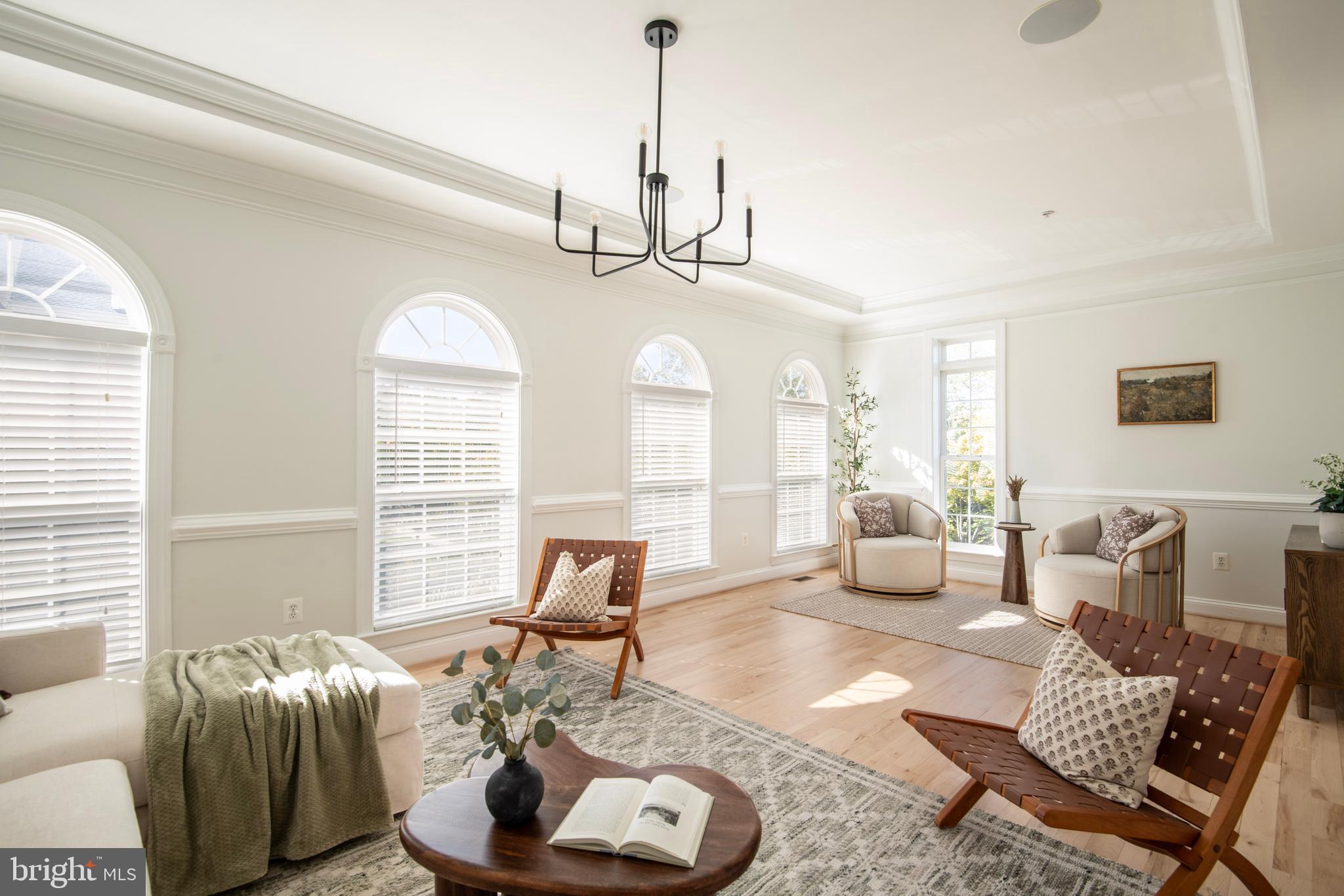 VINEYARDS OF ANNAPOLIS - Residential