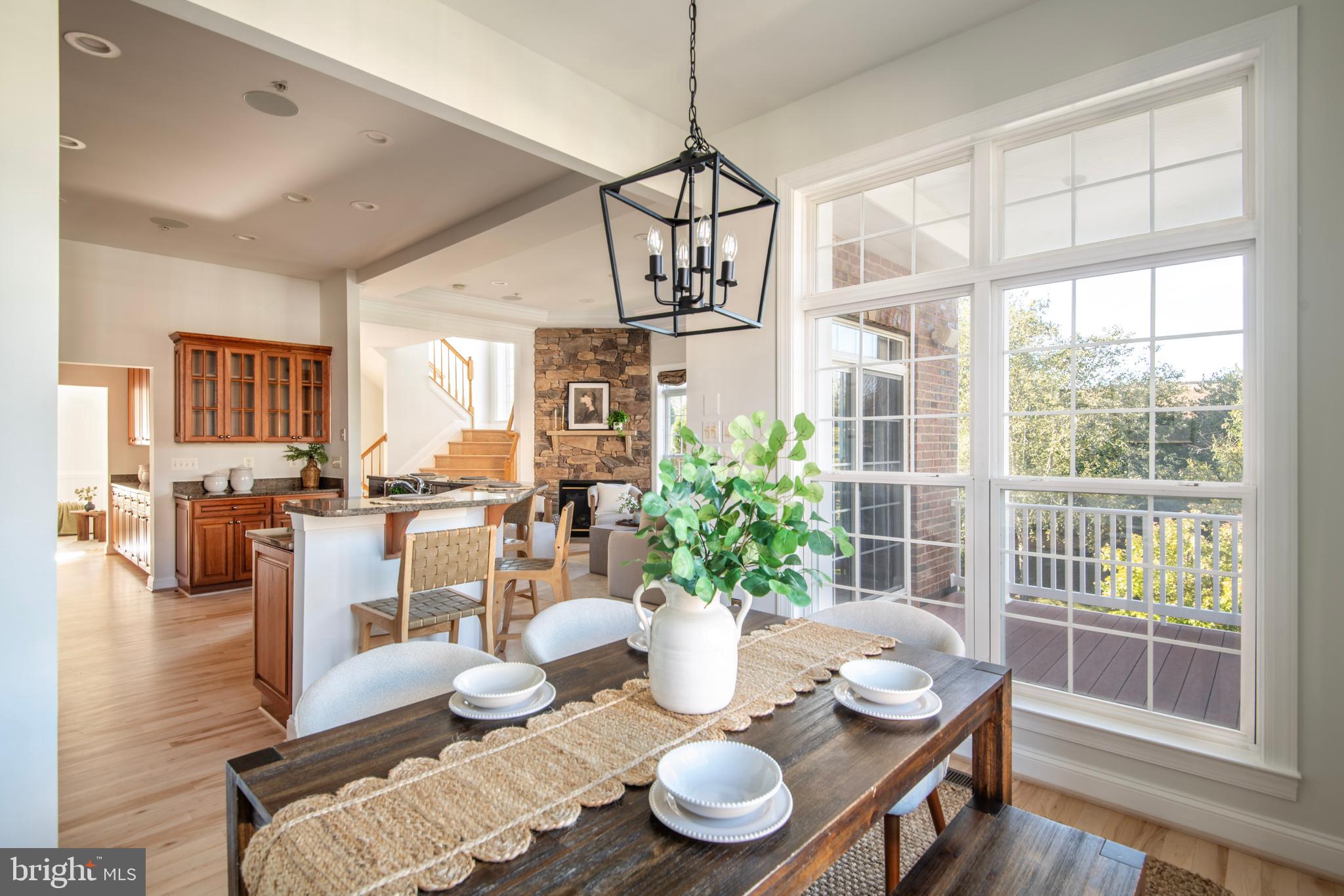 VINEYARDS OF ANNAPOLIS - Residential