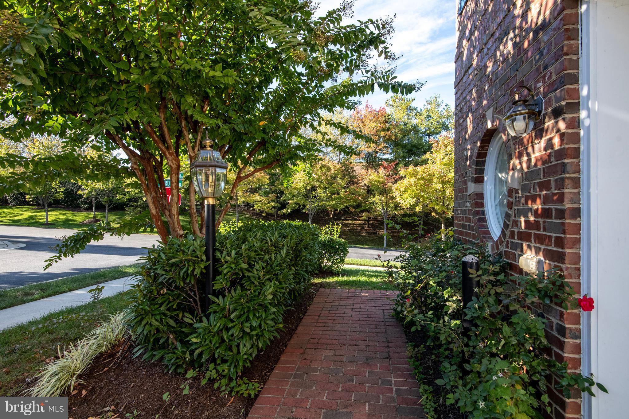 VINEYARDS OF ANNAPOLIS - Residential