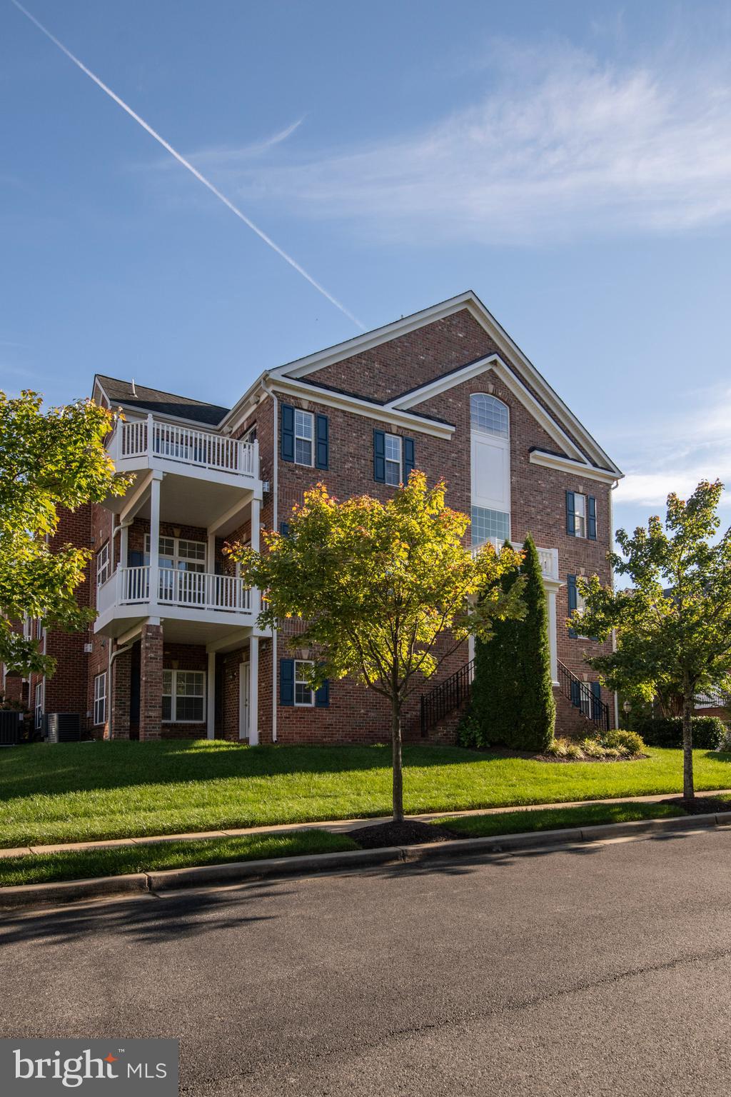 VINEYARDS OF ANNAPOLIS - Residential