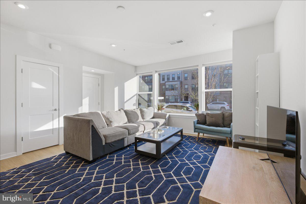 LIBERTY PARK - Residential