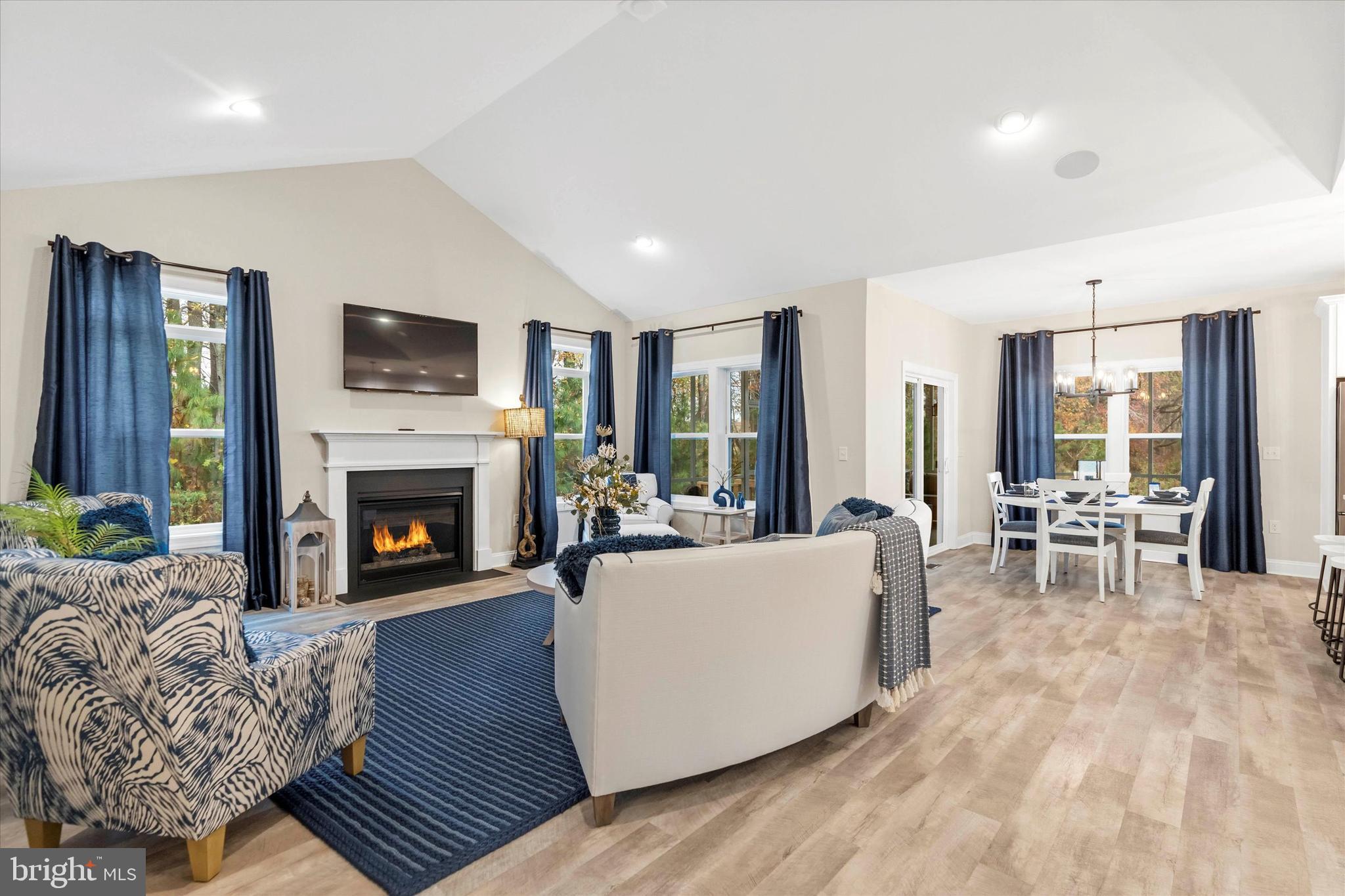 ESTATES AT MILTON CROSSING - Residential