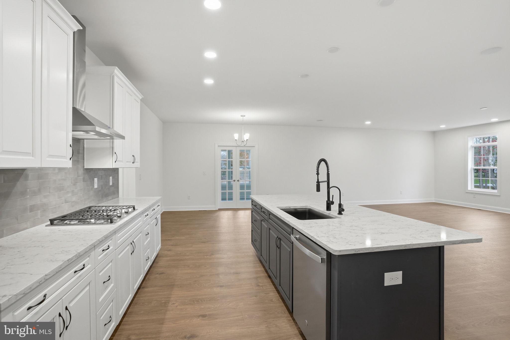 ESTATES AT MILTON CROSSING - Residential