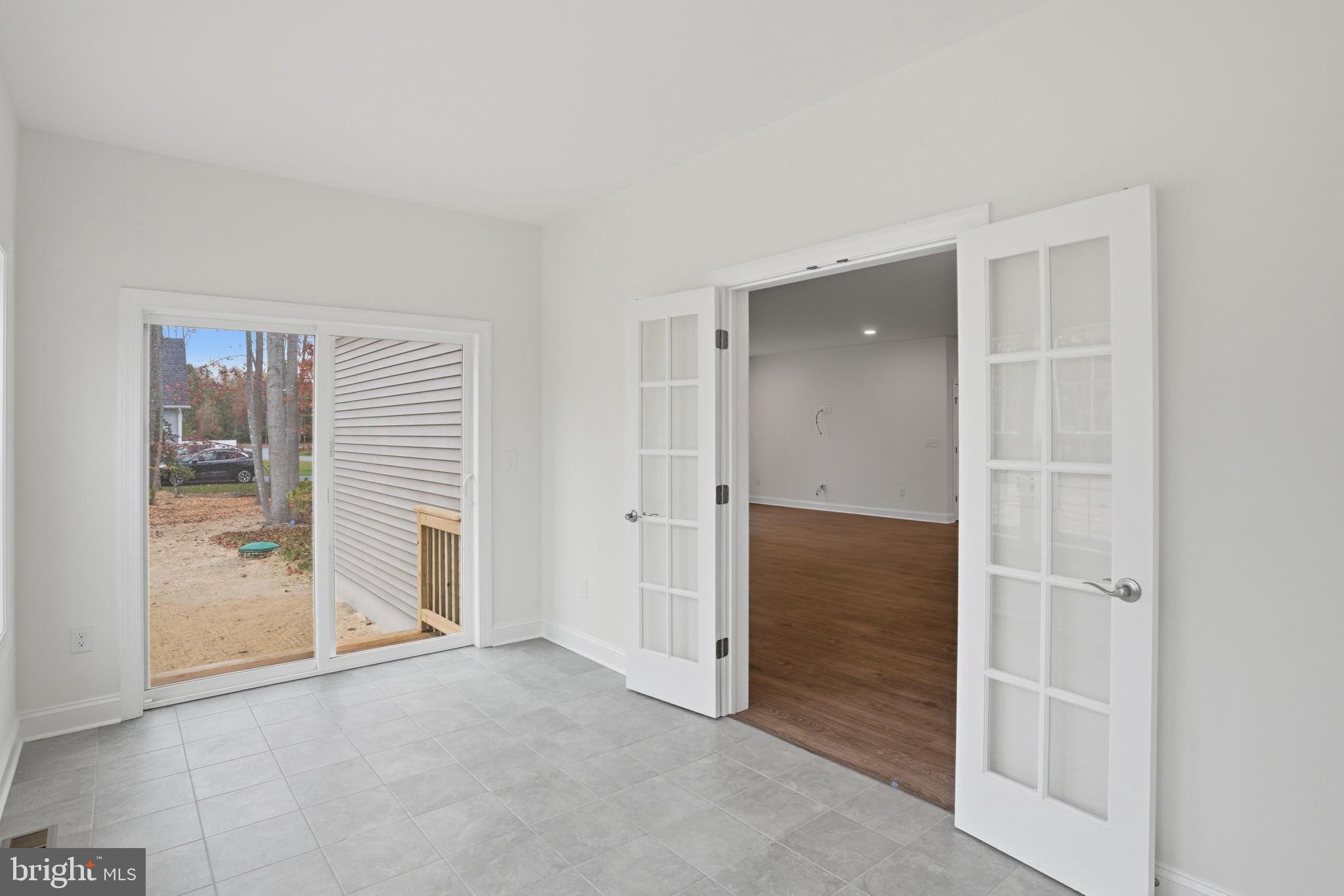 ESTATES AT MILTON CROSSING - Residential