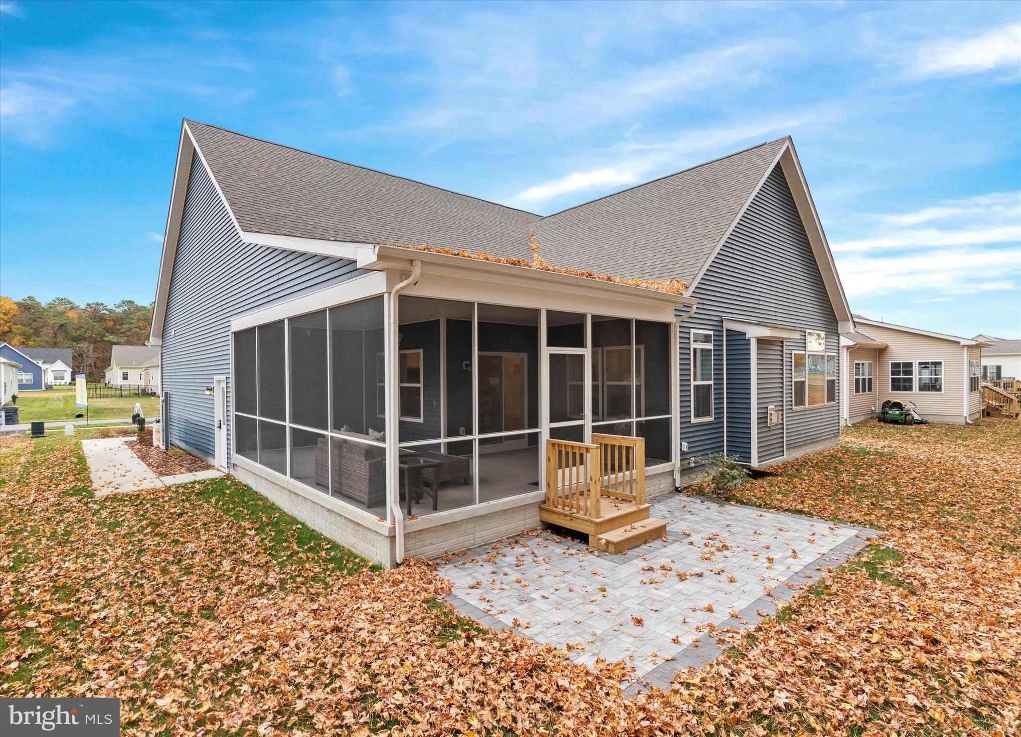 ESTATES AT MILTON CROSSING - Residential