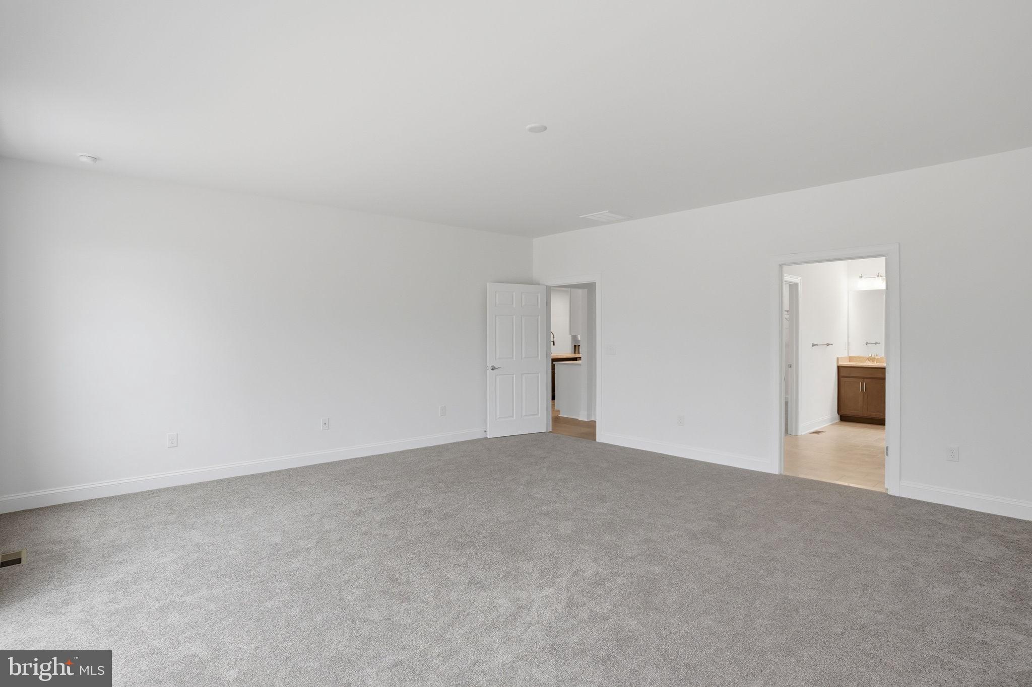 ESTATES AT MILTON CROSSING - Residential