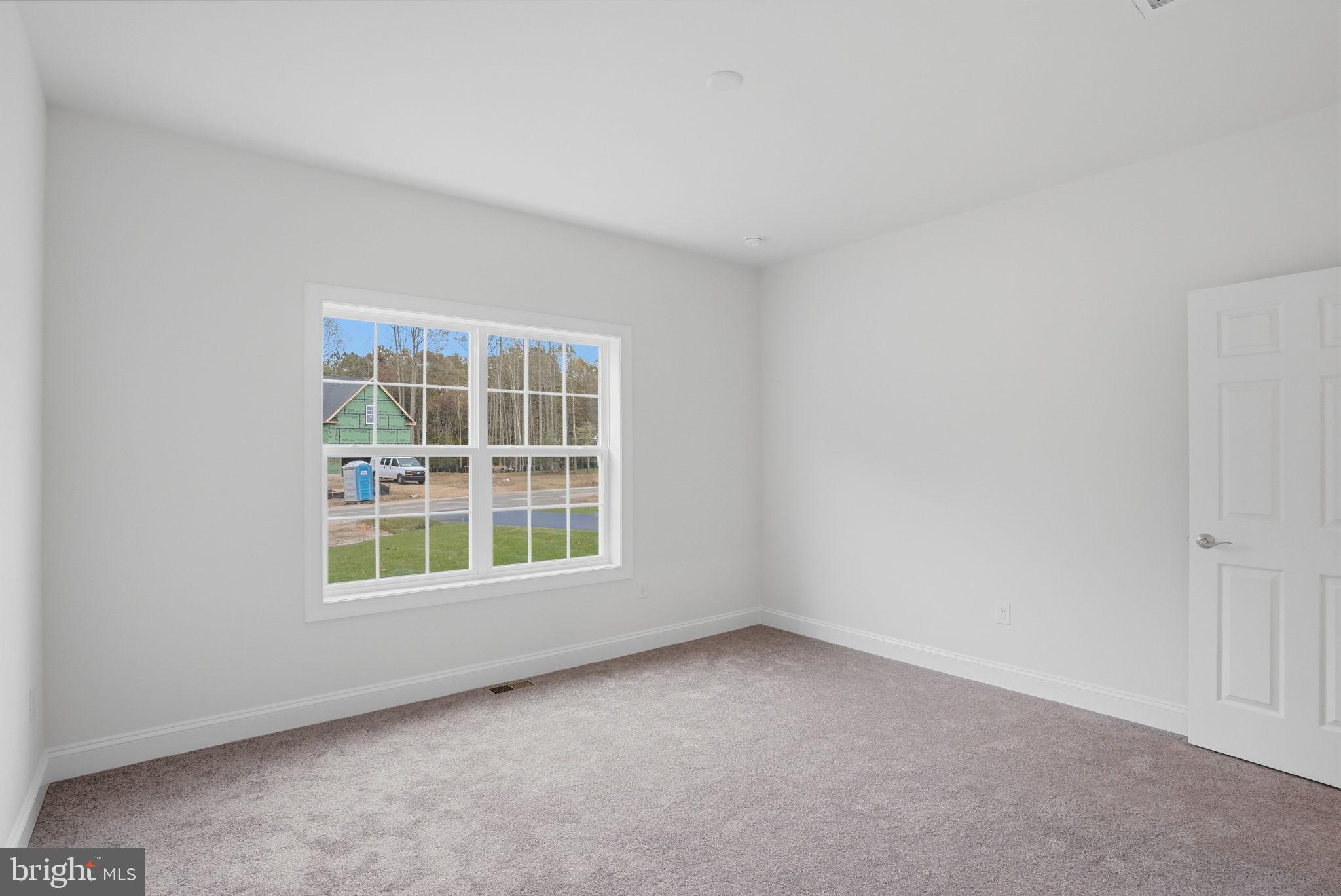 ESTATES AT MILTON CROSSING - Residential