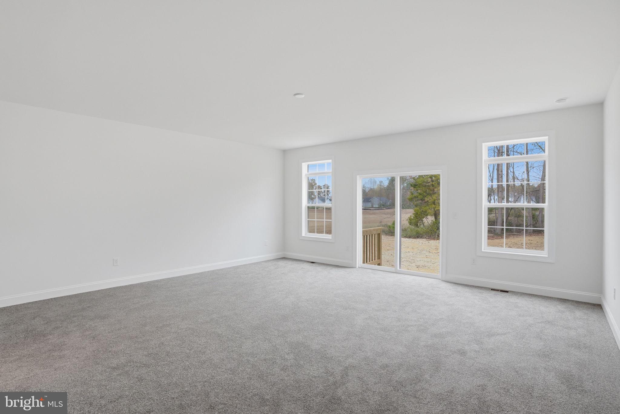 ESTATES AT MILTON CROSSING - Residential