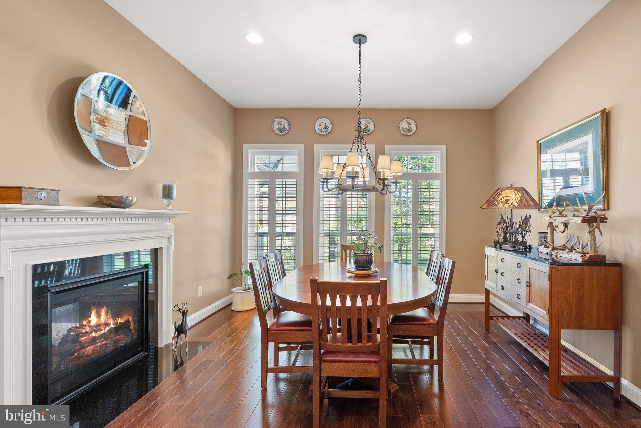 KENSINGTON MANOR - Residential