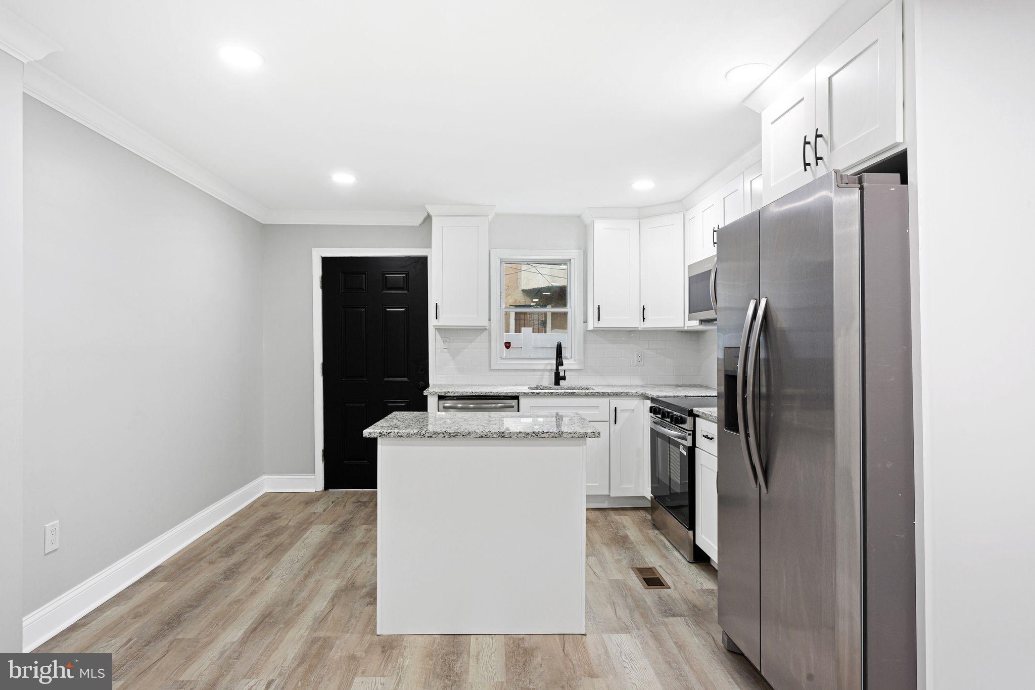 POINT BREEZE - Residential