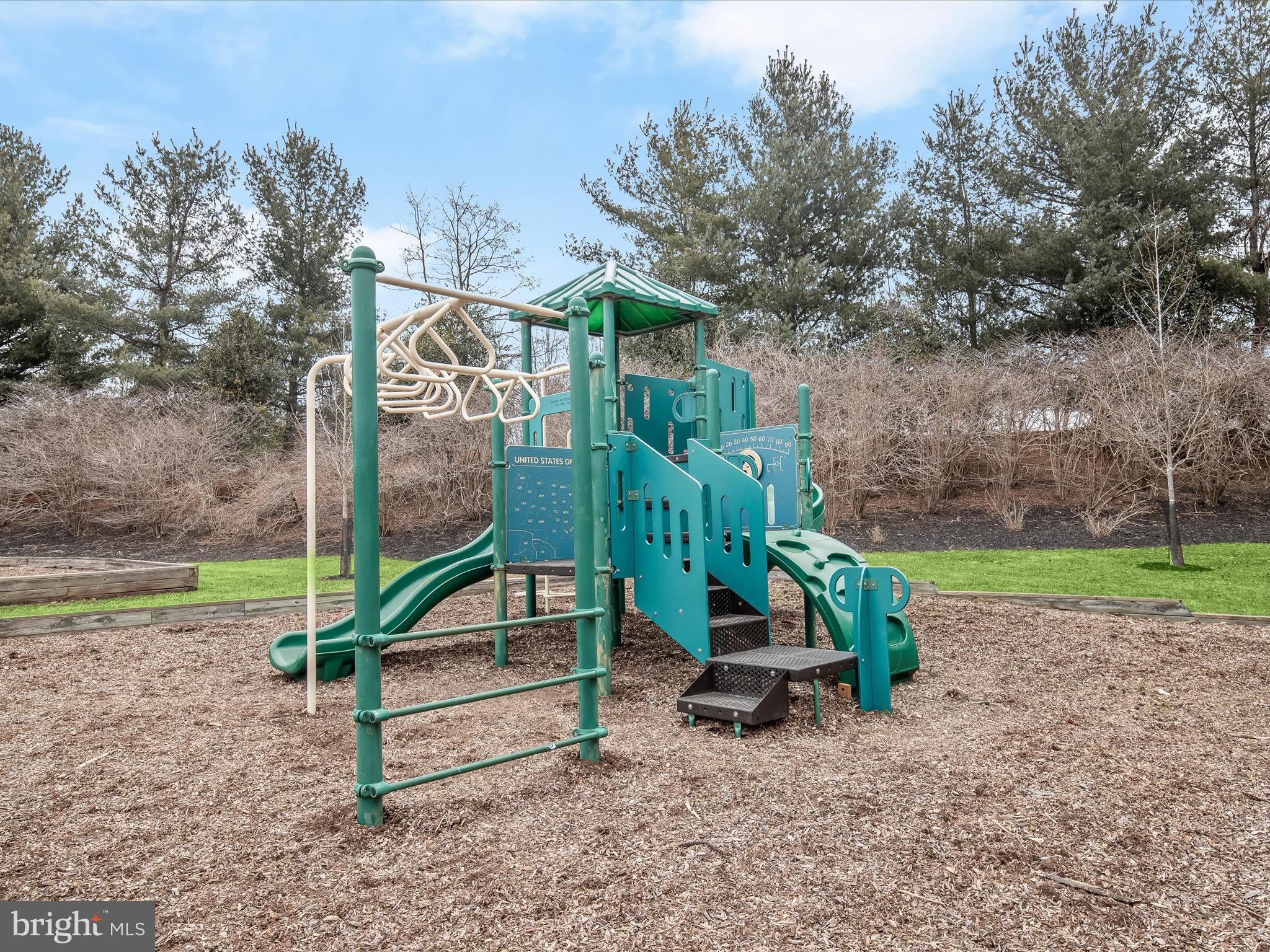 SMALLS NURSERY - Residential