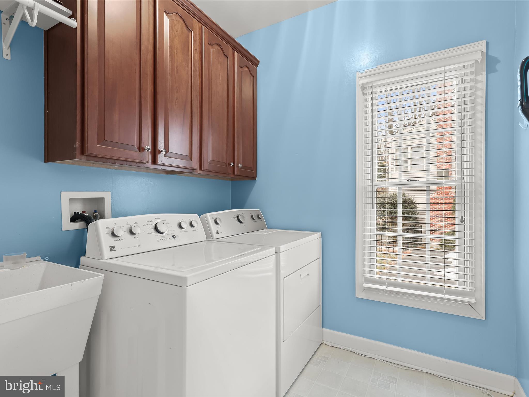 SMALLS NURSERY - Residential