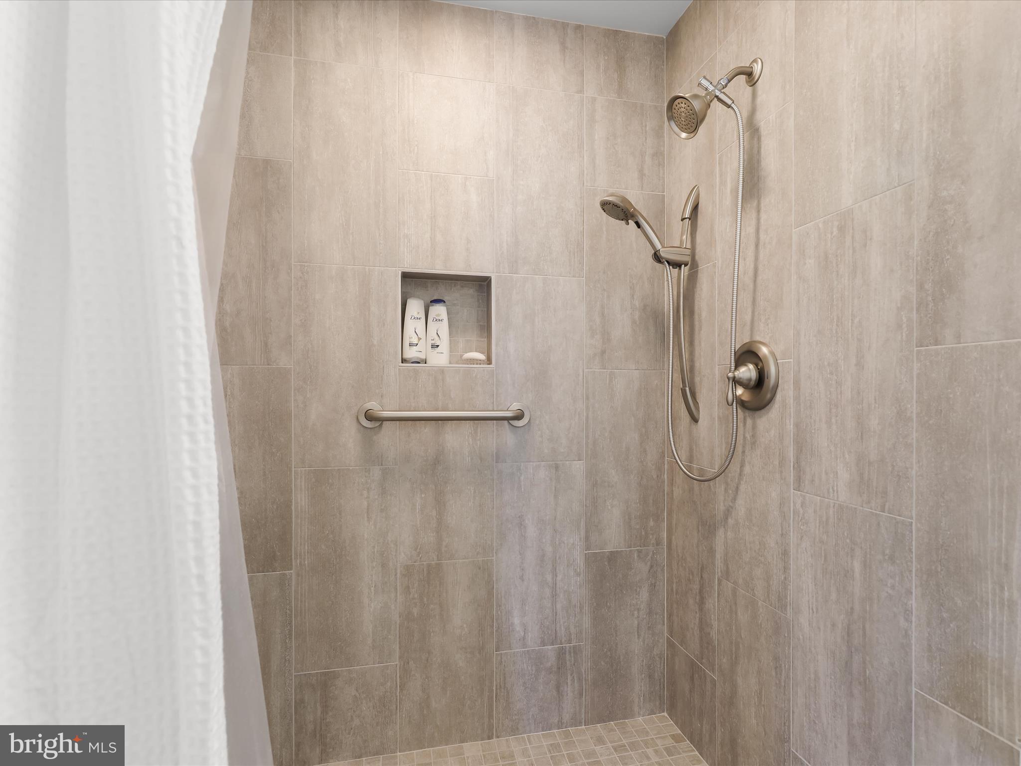 SMALLS NURSERY - Residential