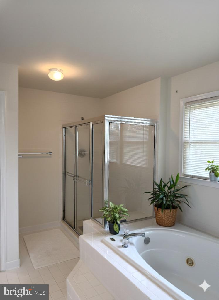 GREEN HILLS - Residential