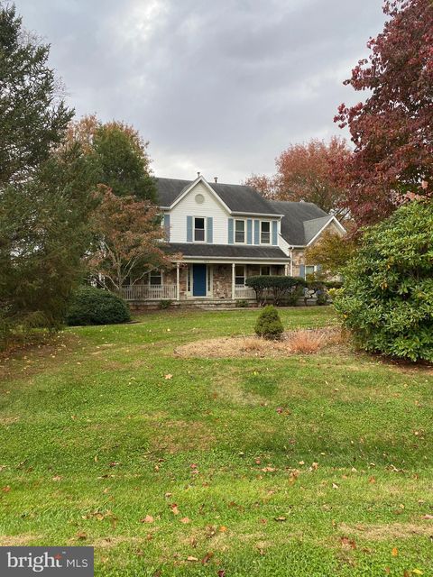 Photo of 9012 Goshen Valley Drive, GAITHERSBURG, MD 20882 (MLS # MDMC2206098) Photo of 9012 Goshen Valley Drive, GAITHERSBURG, MD 20882 (MLS # MDMC2206098)