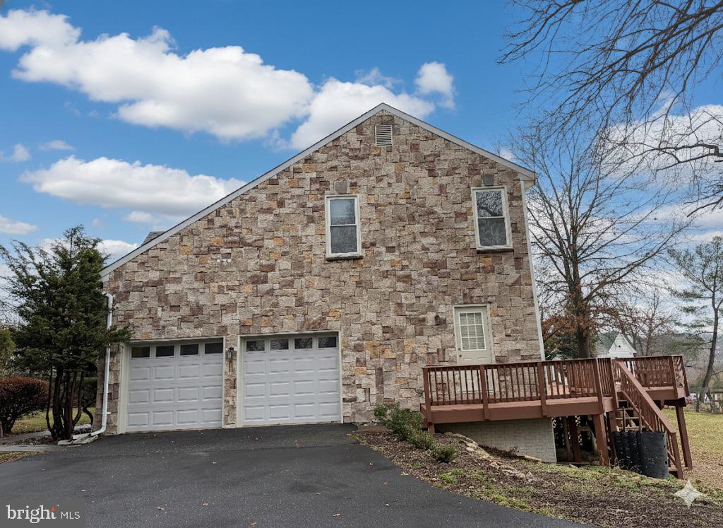 GREEN HILLS - Residential