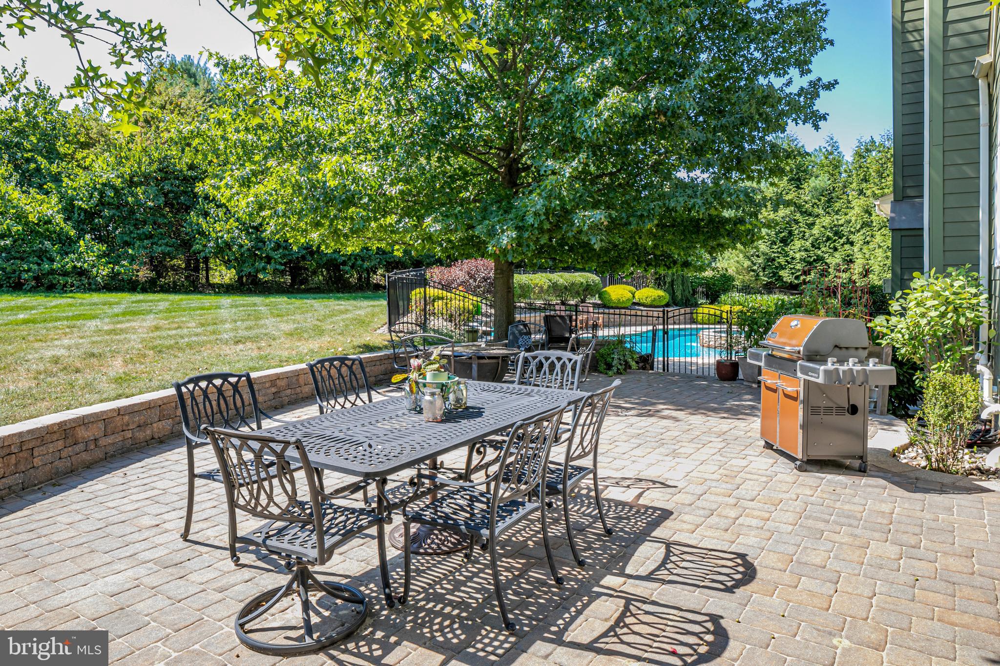 SPRING VALLEY ESTATES - Residential