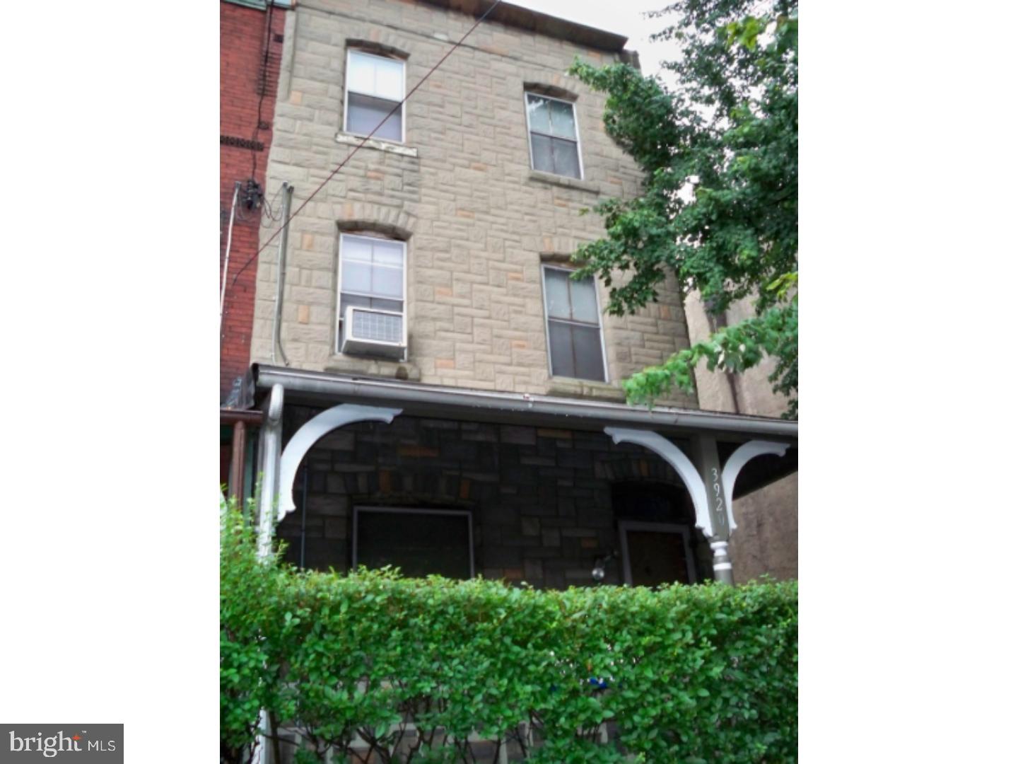 UNIVERSITY CITY - Residential Lease