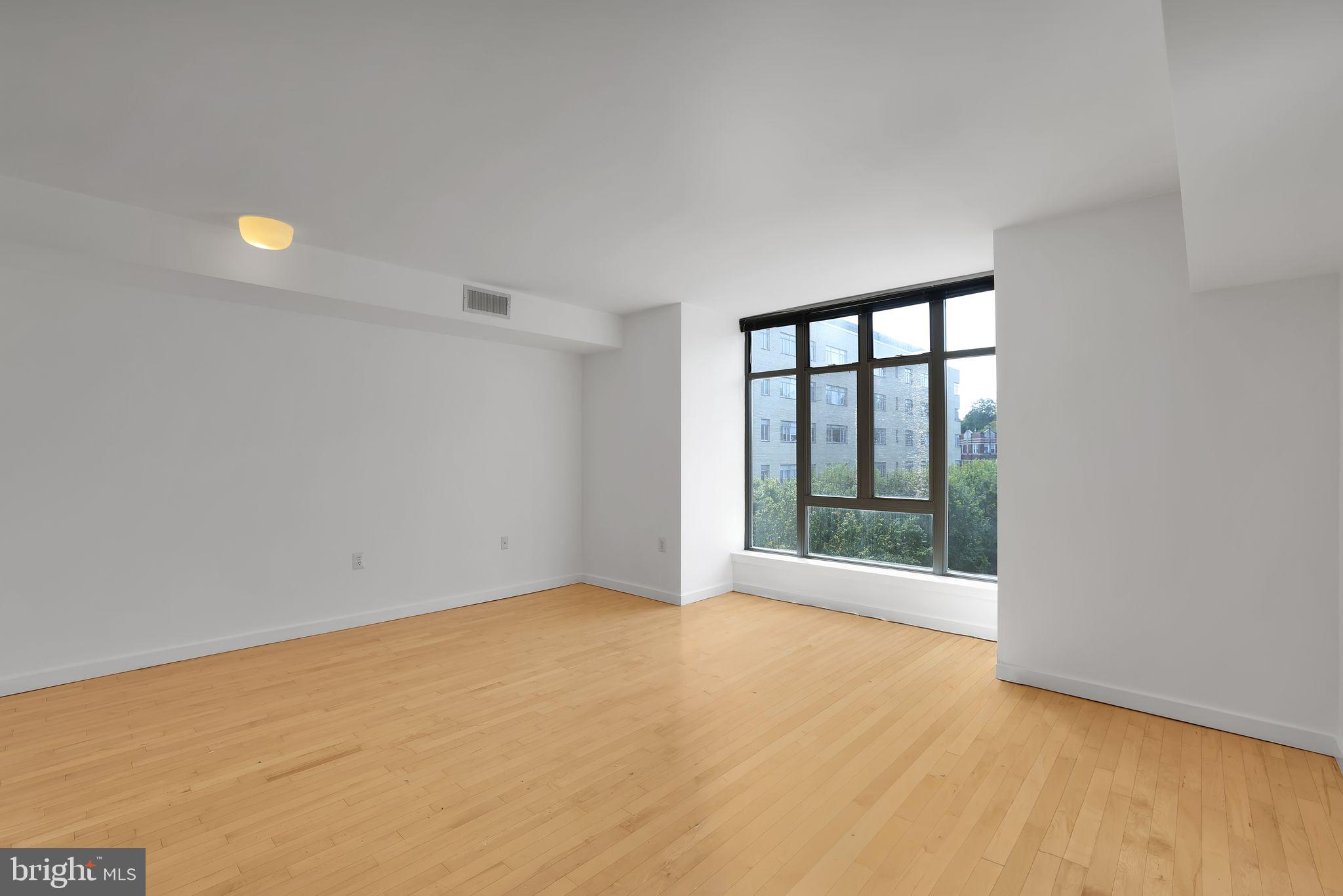 3883 CONNECTICUT AVENUE NW 506