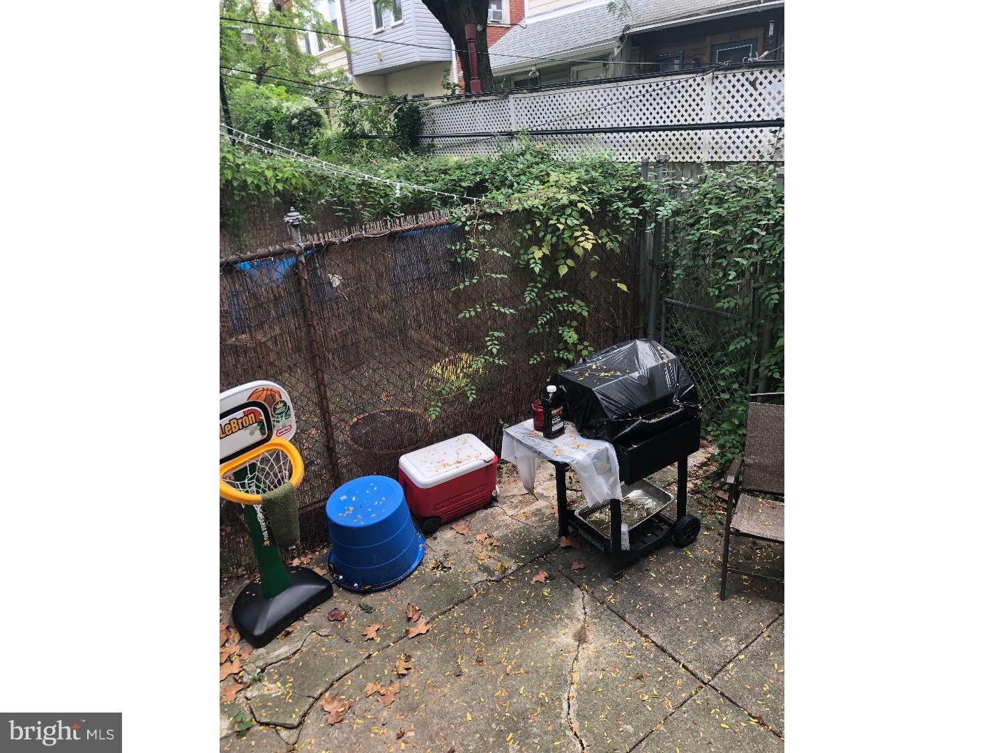 UNIVERSITY CITY - Residential