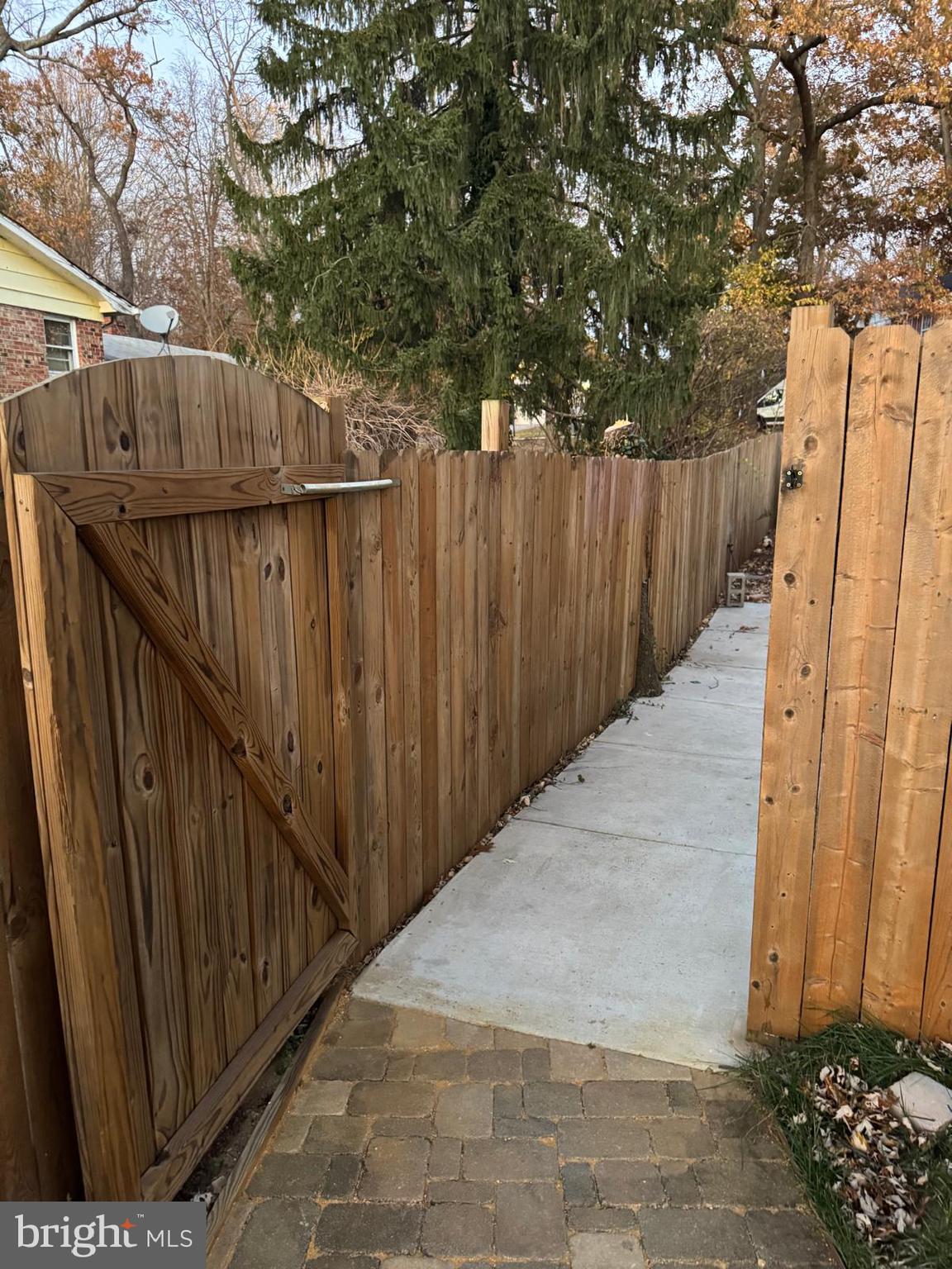 PINEHURST ESTATES - Residential