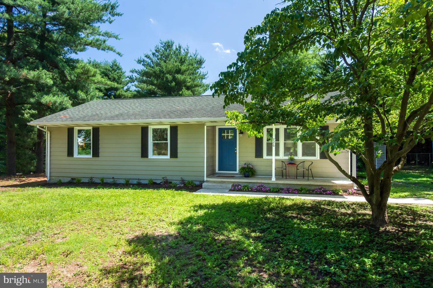 CHESTER HARBOR - Residential