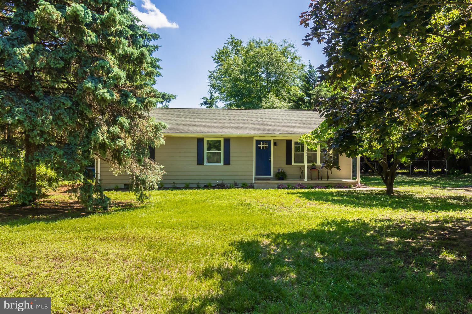 CHESTER HARBOR - Residential