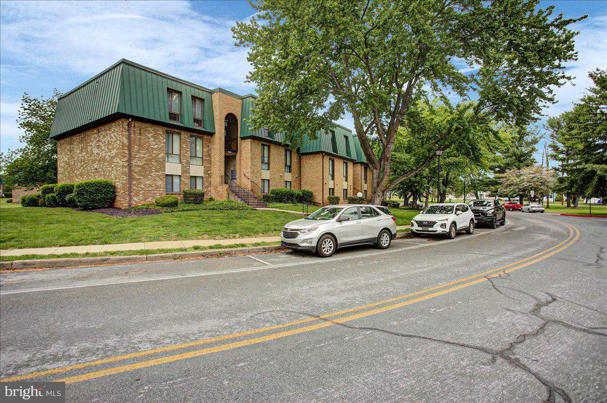 WOODCREST - Residential