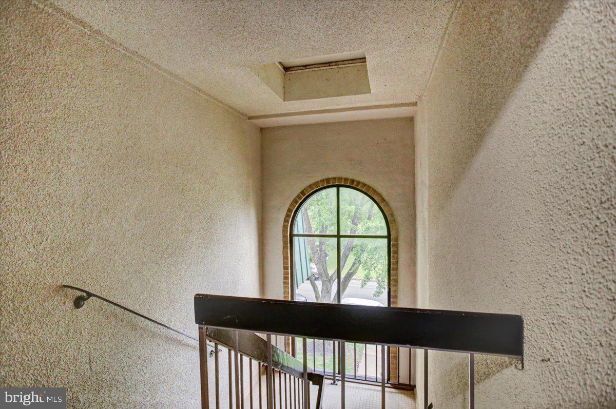 WOODCREST - Residential