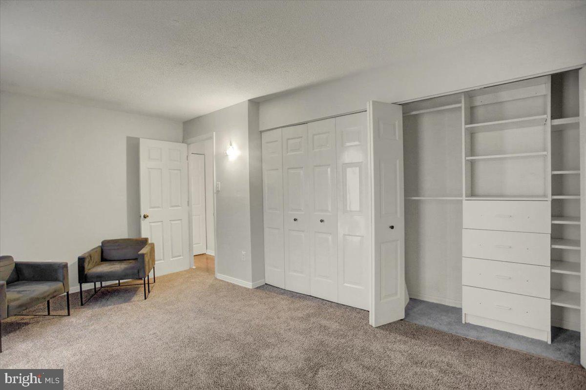 WOODCREST - Residential