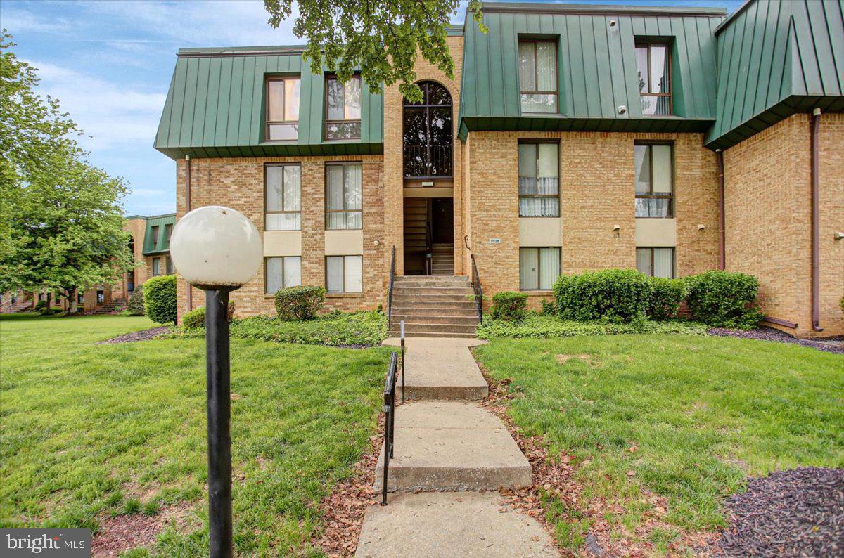 WOODCREST - Residential