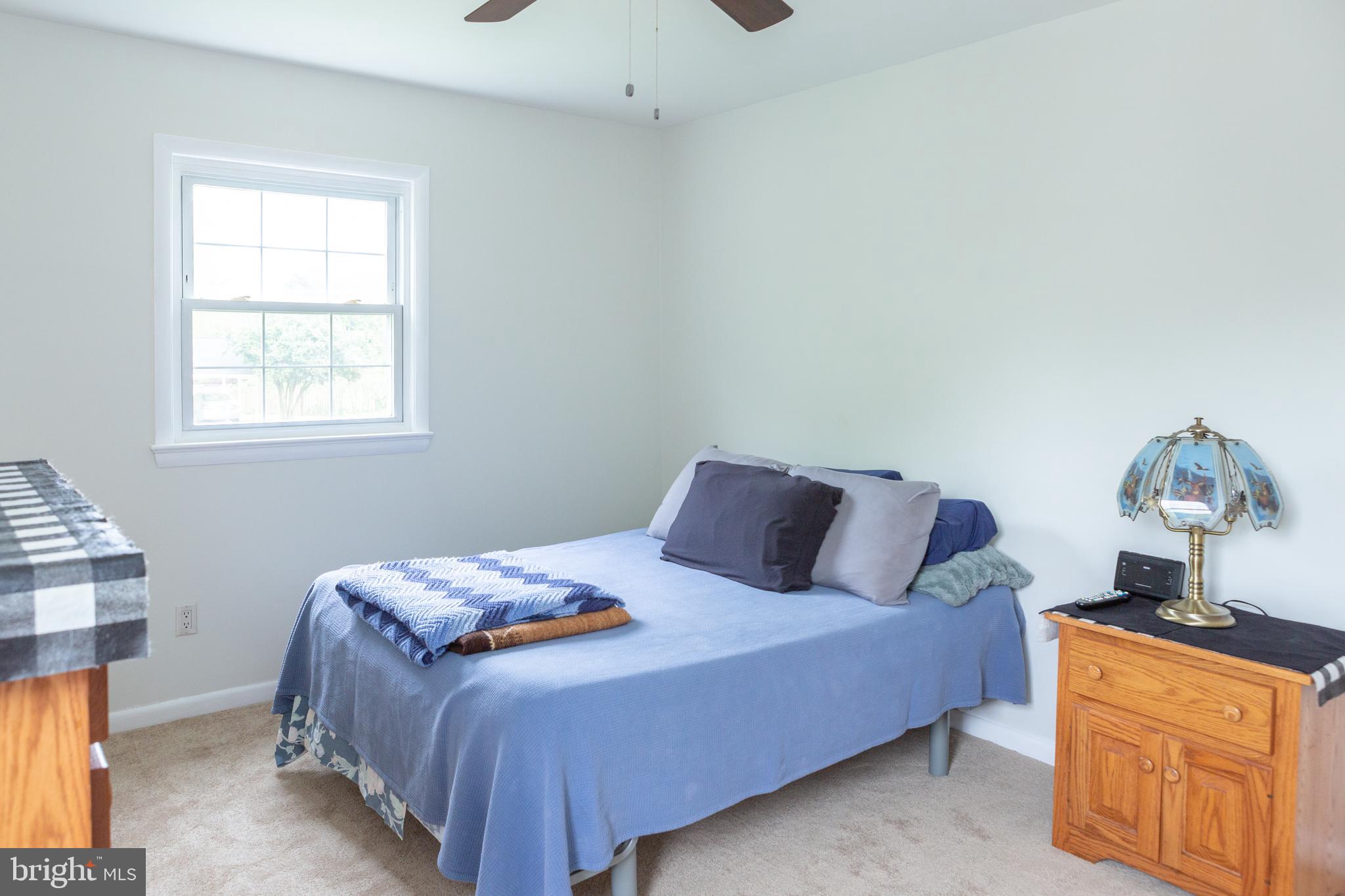 LANDMARK SQUARE - Residential