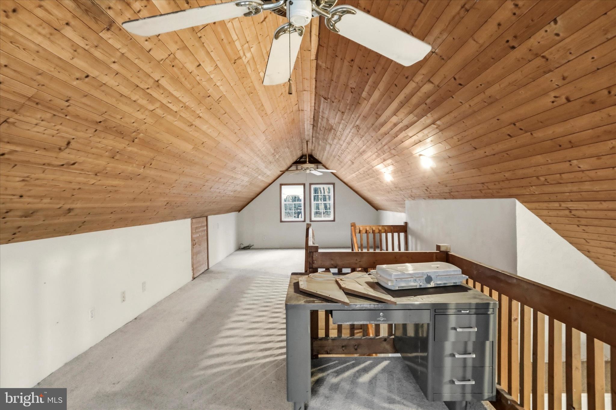 RIVER VIEW - Residential