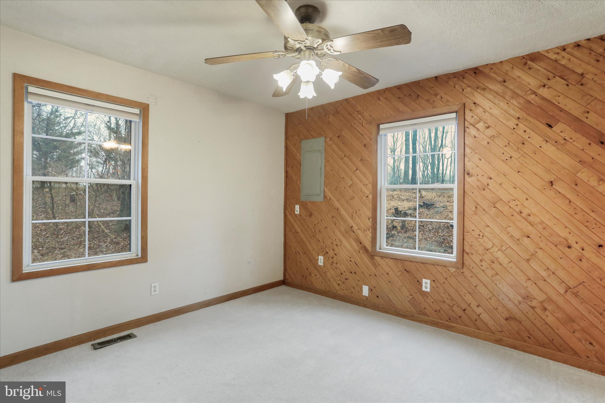 RIVER VIEW - Residential