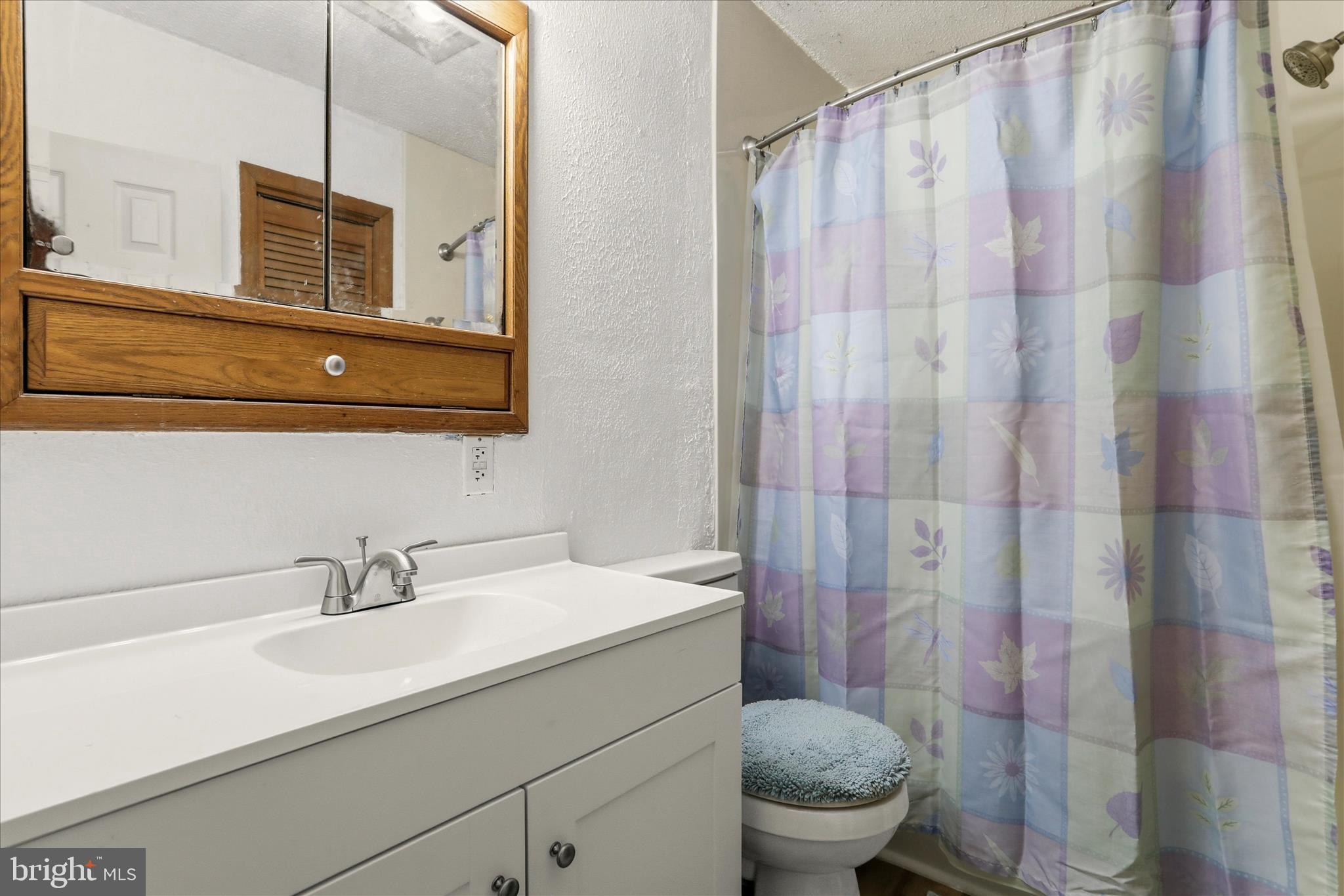 RIVER VIEW - Residential