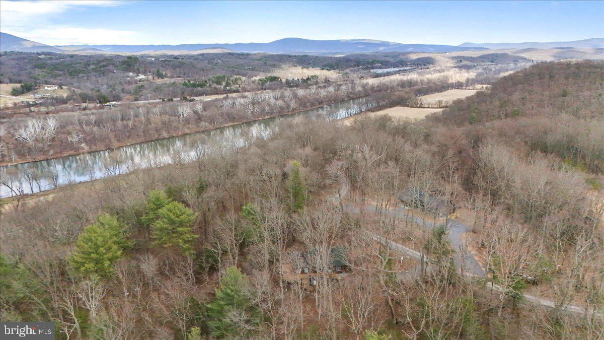 RIVER VIEW - Residential