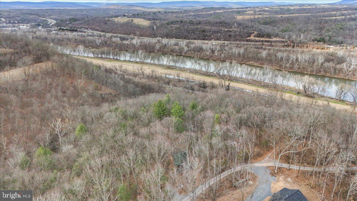 RIVER VIEW - Residential