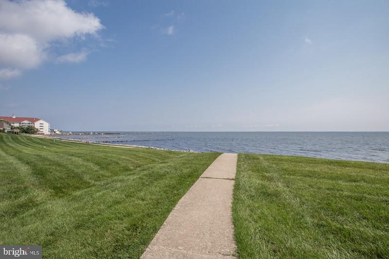 8501 BAYSIDE ROAD 606