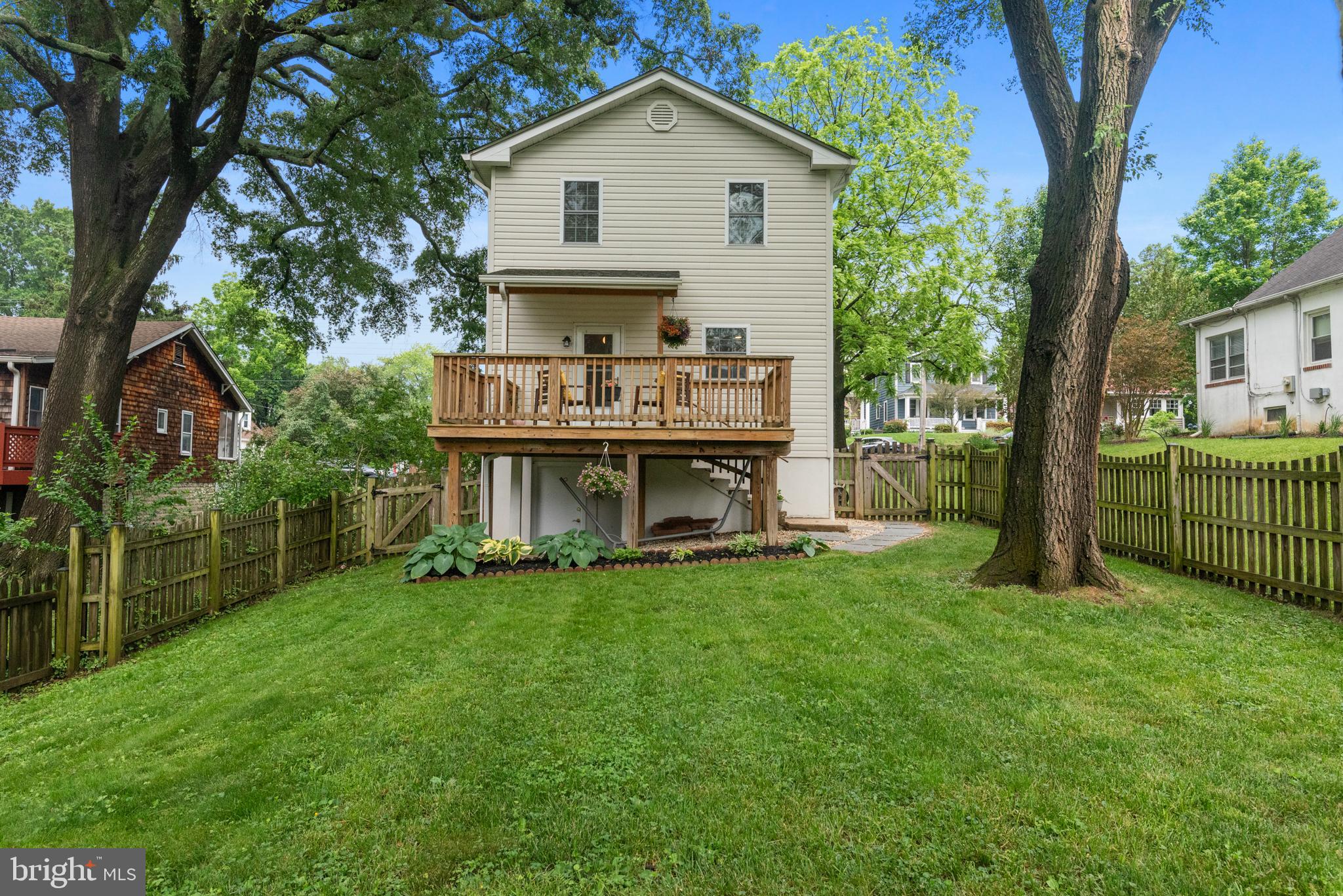 23 LINDEN AVENUE