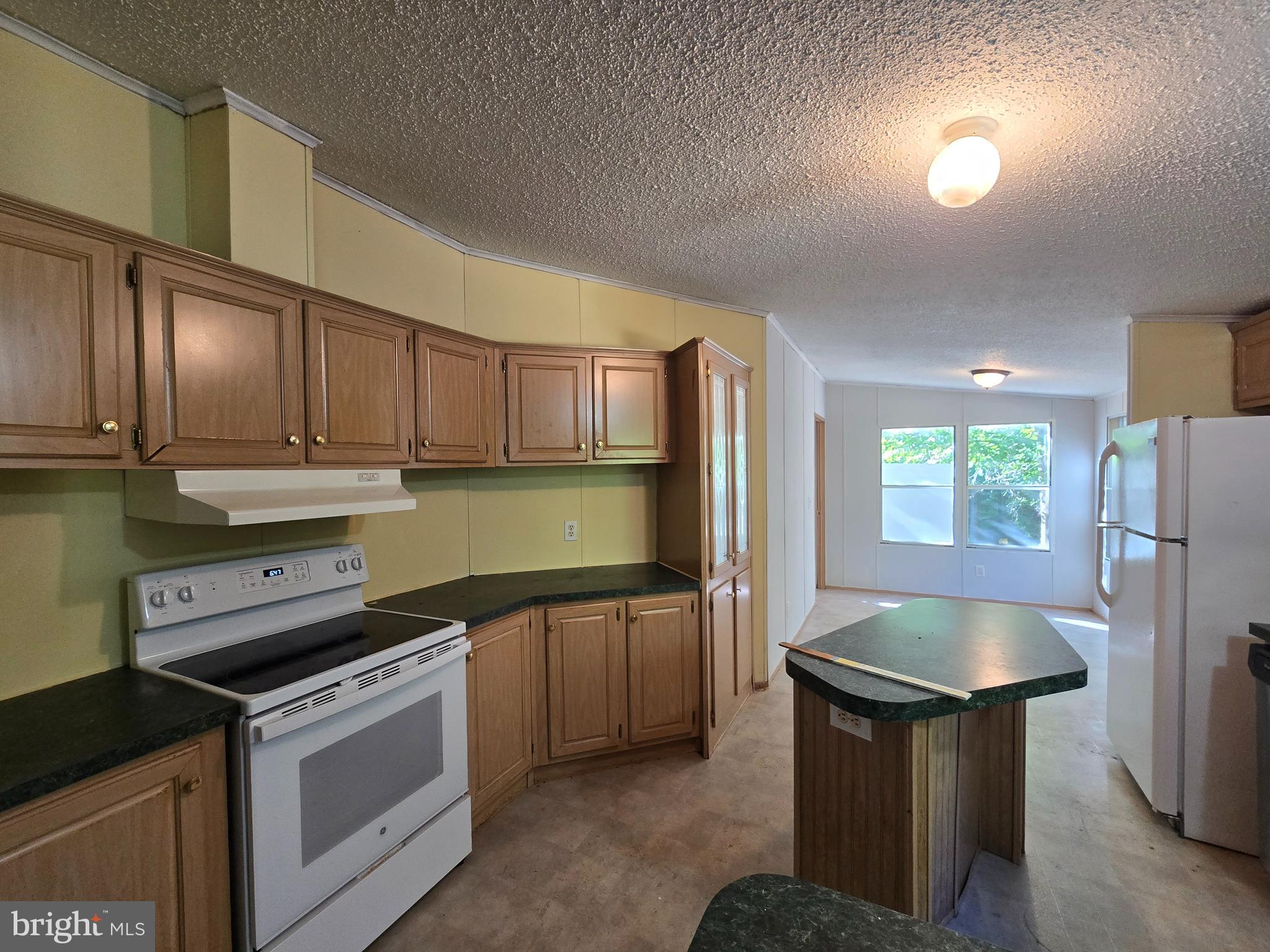 19373 MONROEVILLE ROAD