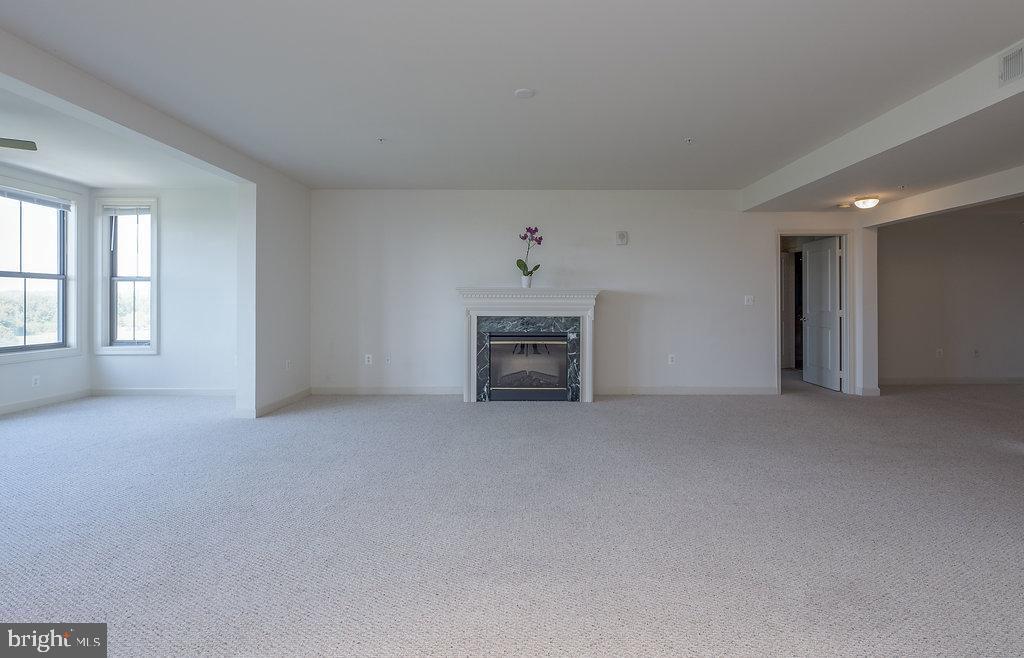 485 HARBOR SIDE STREET 710