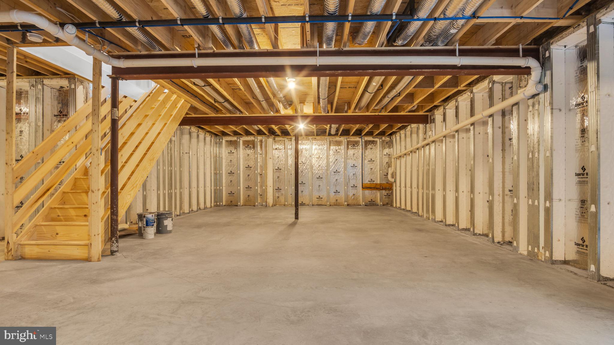 ROCKVILLE ESTATES - Residential