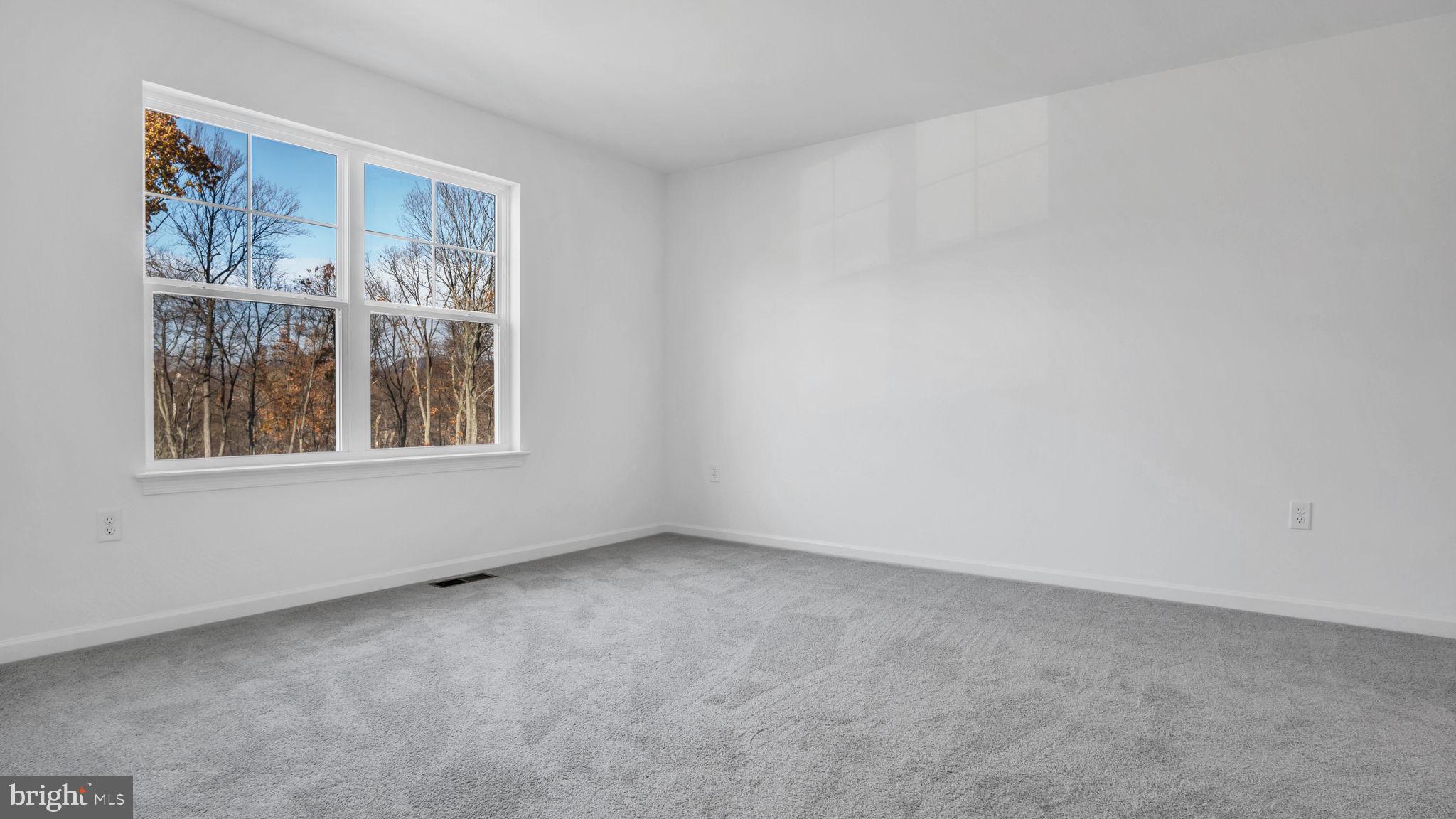 ROCKVILLE ESTATES - Residential