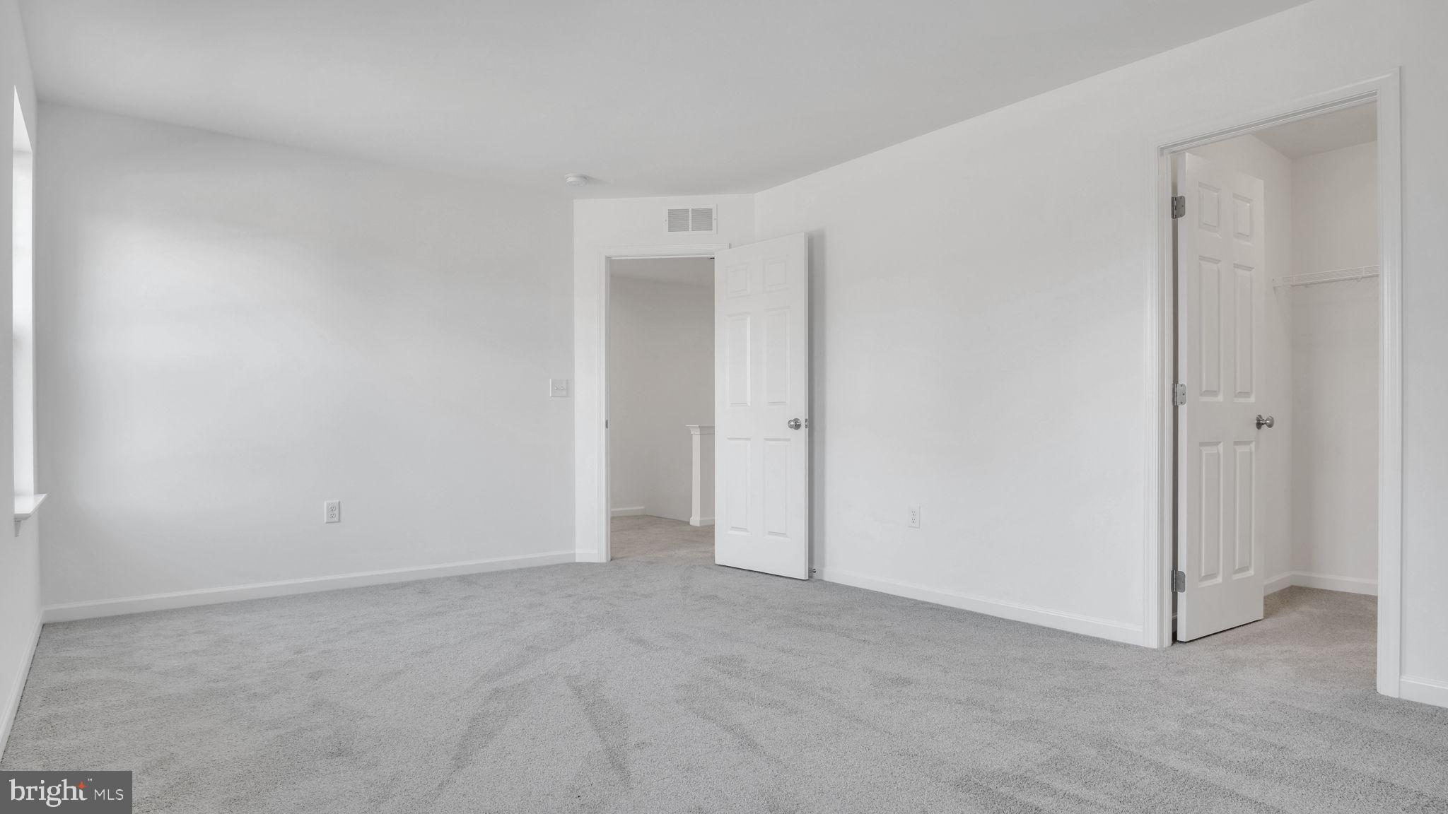 ROCKVILLE ESTATES - Residential